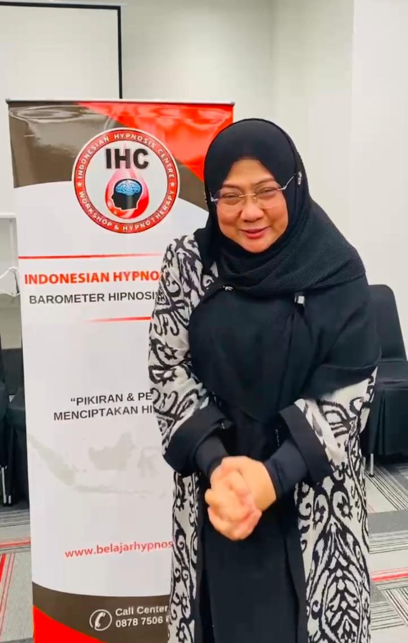 dr. Aisah Dahlan